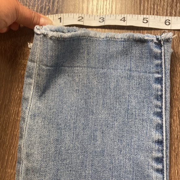 Women’s EUC Kut From The Kloth Cropped Straight Leg Jeans Size 10 - Picture 8 of 9